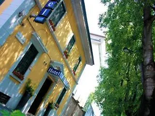 Hotel Bogart 2 Mediolan